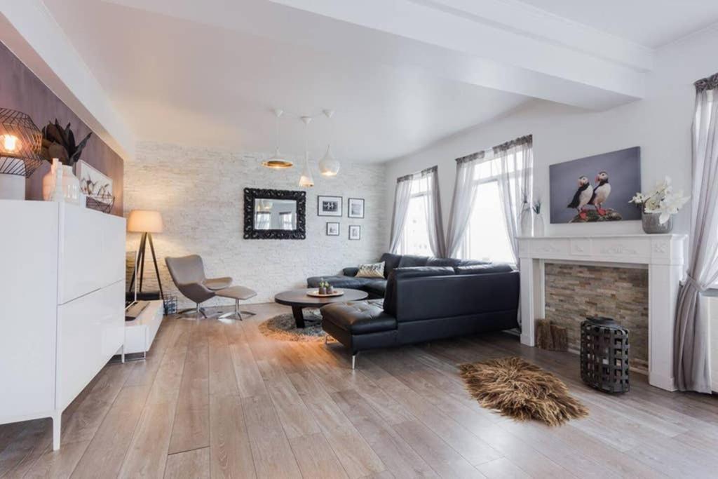 Superb Central Location, No Car Needed - Spacious Akureyri Luaran gambar